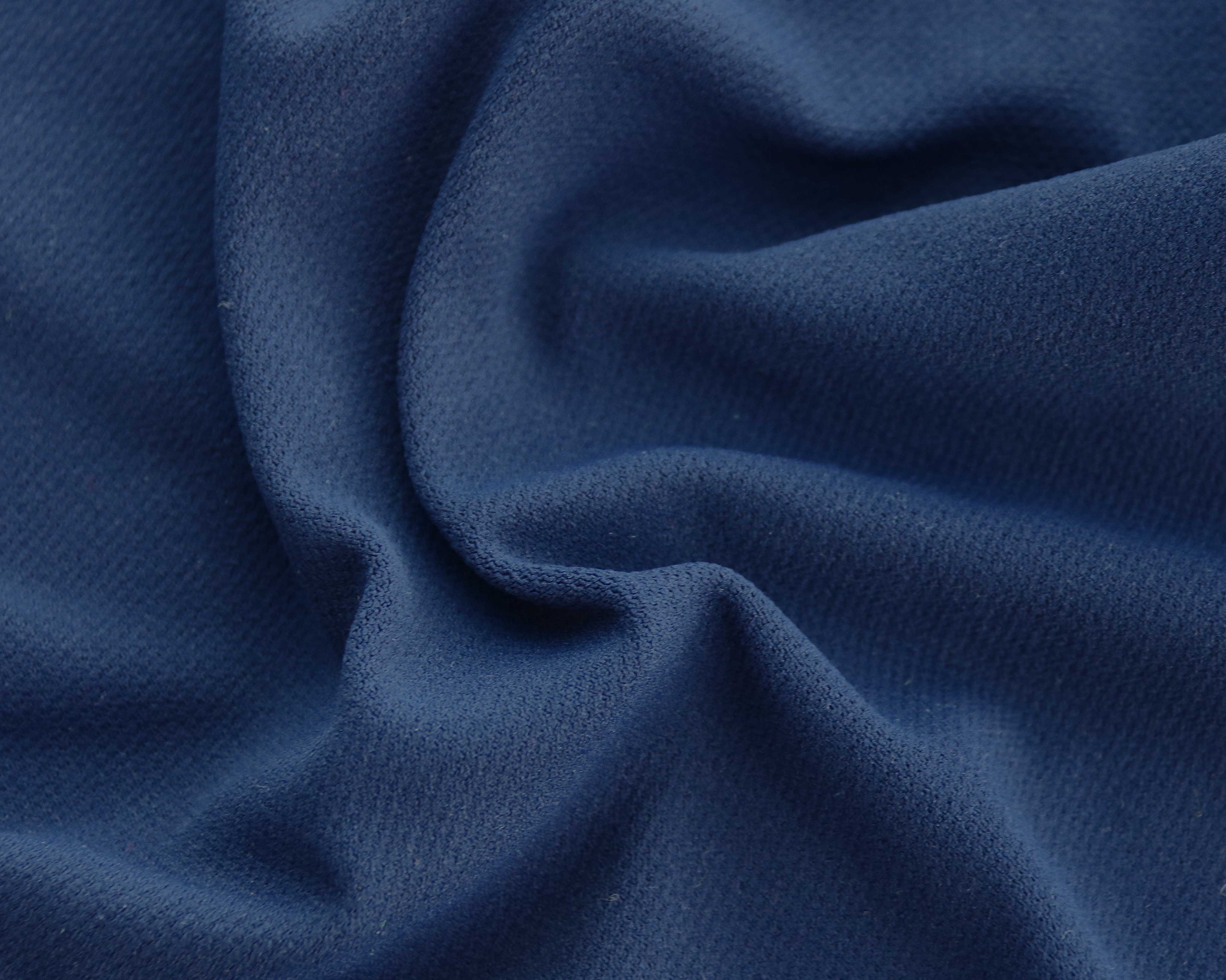 Rigid tricot fabric with dull appearance | KARL MAYER