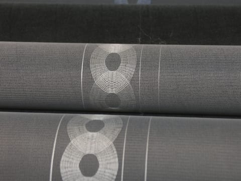 Production of the functional fabric on a KARL MAYER Multibar machine